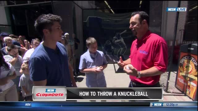 Tim Wakefield Teaches Kids How To Throw A Knuckleball