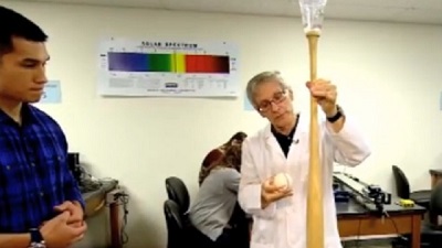Baseball Lab: Why Do Wooden Bats Break?