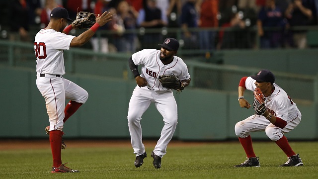 NESN Clubhouse: Learn How To Do The Red Sox Outfield Dance