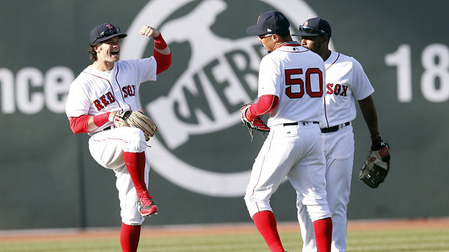 Red Sox Small Talk: Andrew Benintendi Discusses Dancing After Wins, His Love For Shoes