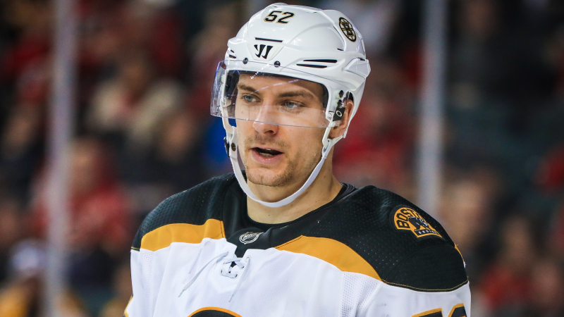 Boston Bruins forward Sean Kuraly